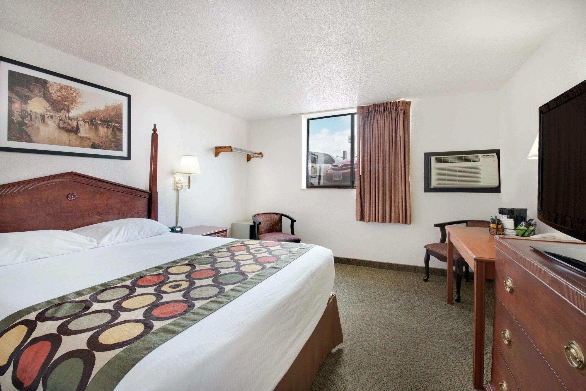 Serena Inn & Suites Of Rapid City Exterior foto